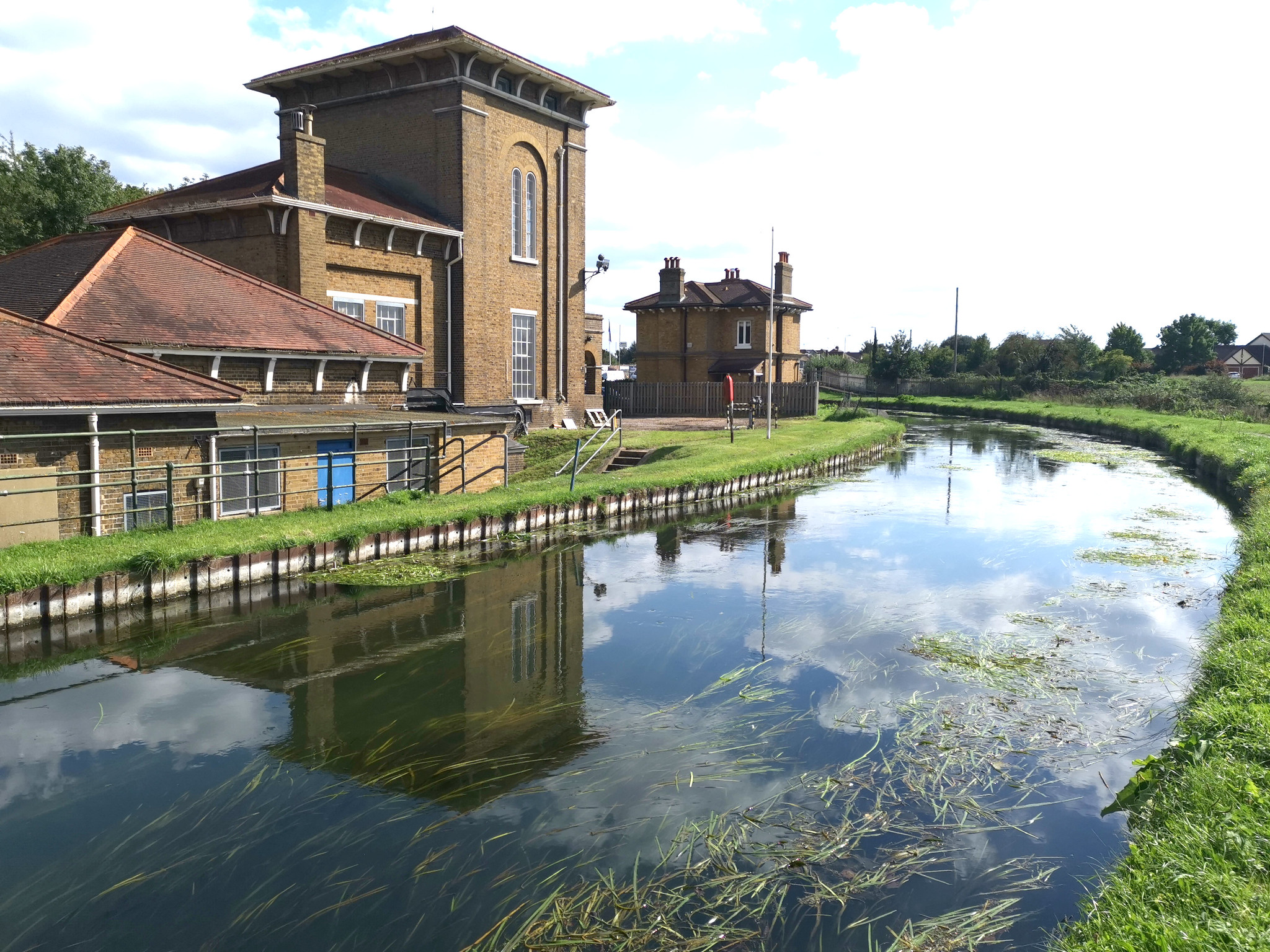 Rye House Victorian pumping station on the banks of the New River Way