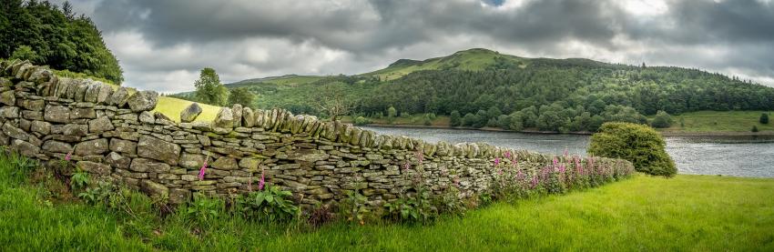 Days out by rail in Derbyshire Peak District