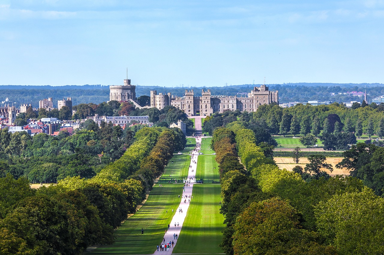 Distant shot of Windsor Castle along the Windsor to Reading line